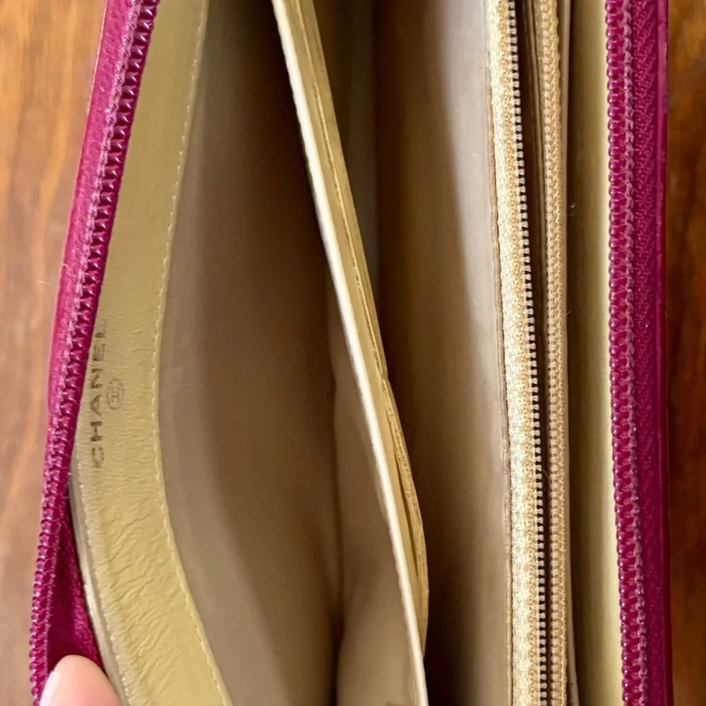 Chanel Pink Camellia Long Zippy Wallet‎